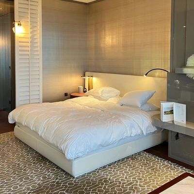 Buy Luxury Hotel Bedroom Furniture King Size Solid Ash Bed Customized online manufacture