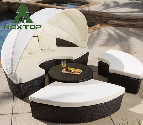 Durable Outdoor Wicker Furniture Sunbed Unique Round Sofa With Canopy