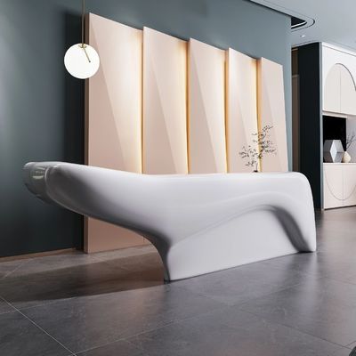 White Lacquered Fiberglass Reception Desk For Hotel Lobby Beauty Salon